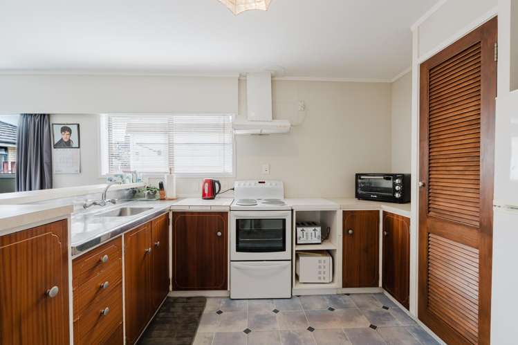 4/1 Saint Olpherts Avenue Hamilton East_5