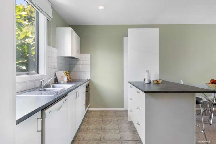 18/29 Rossmay Terrace Mount Eden_7