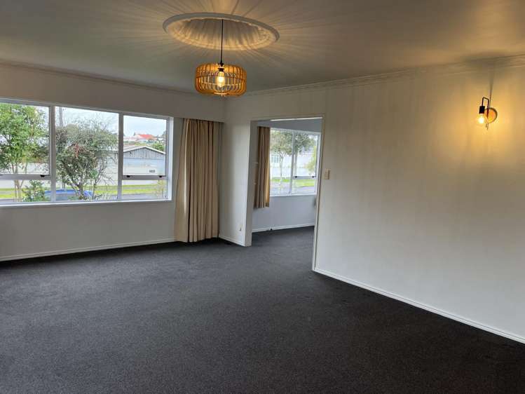 54 Wairau Road Oakura_3