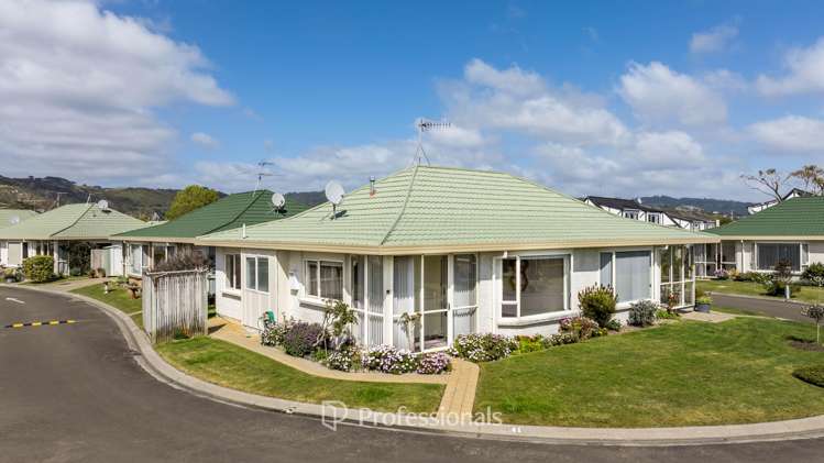 41/17 John Street Trentham_1