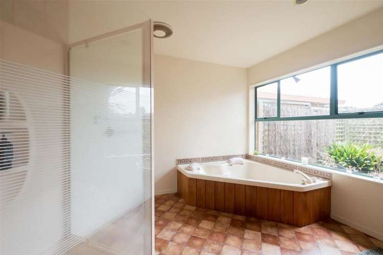 173 South Road Hawera_8