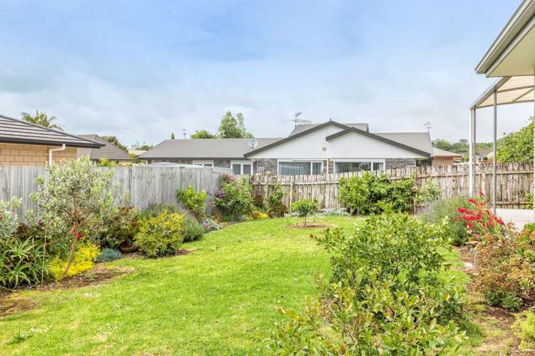 15 Lieshout Way Pukekohe_13