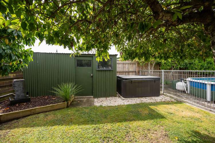 8 Hereford Street Stoke_21