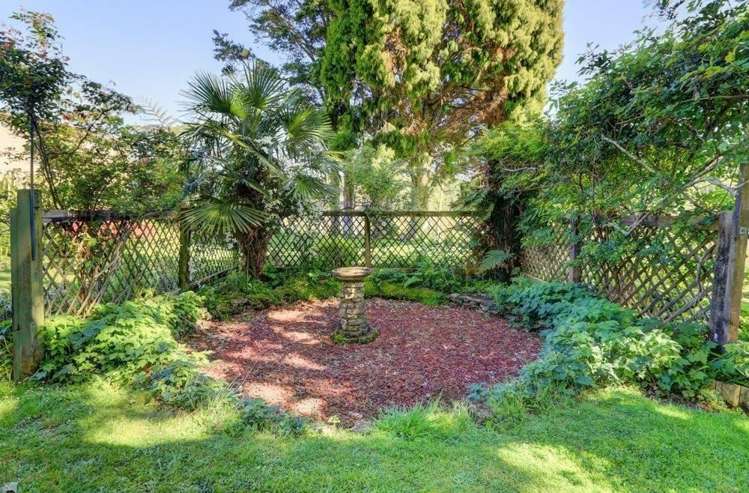 827 Limeworks Loop Road Karamu_45