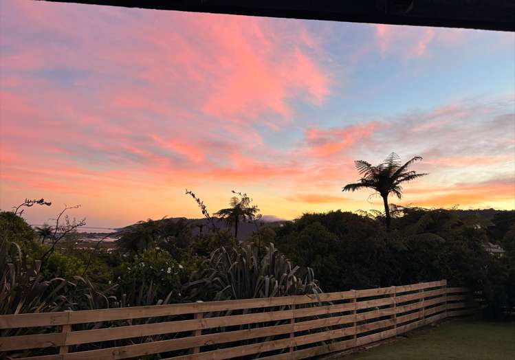 38 Arnott Heights Greymouth_27