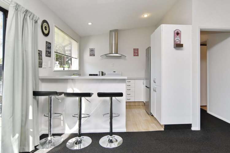 6 Heriott Close Burwood_8