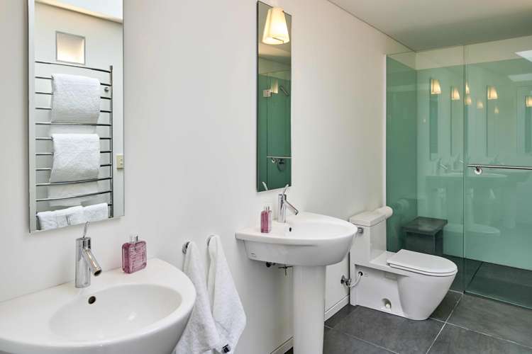 348 Oriental Parade Oriental Bay_14