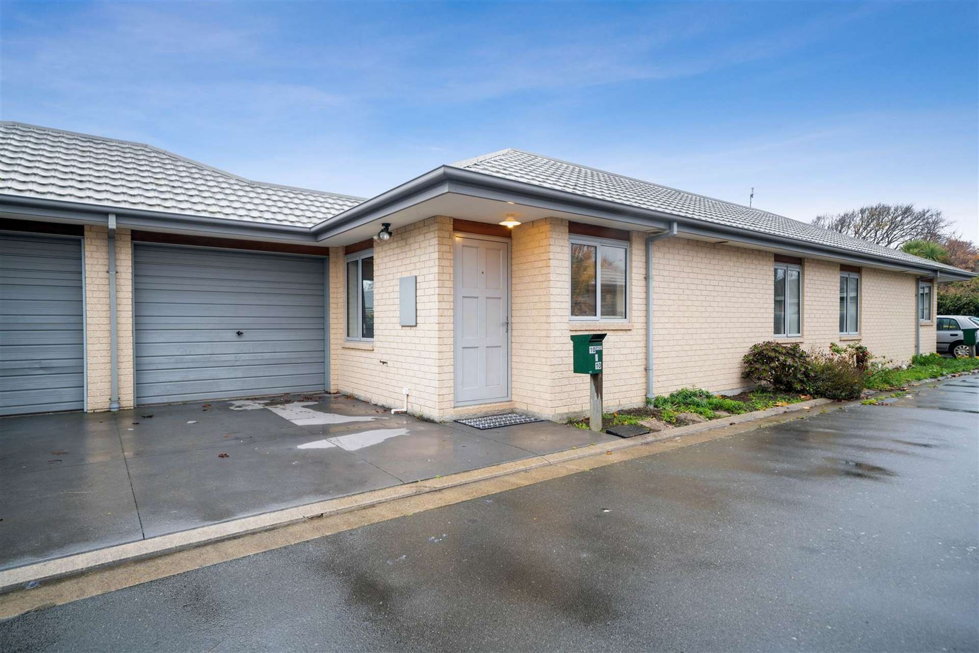 10/10 Collins Street Addington_0