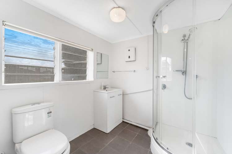 72 Bradbury Road Botany Downs_19