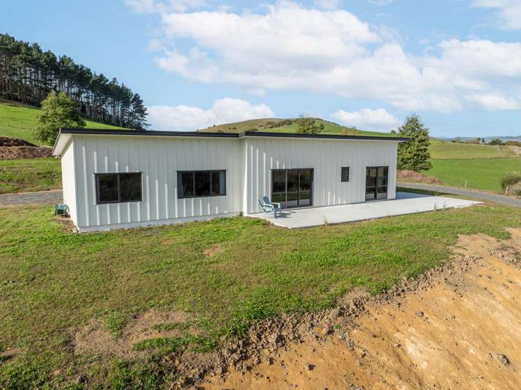 295 Martin Road Waerenga_24