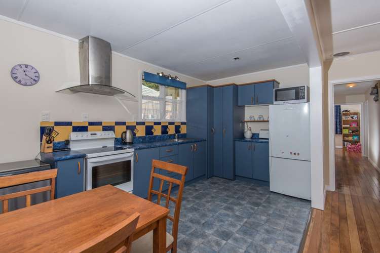 42 Murphy Street Toi Toi_5