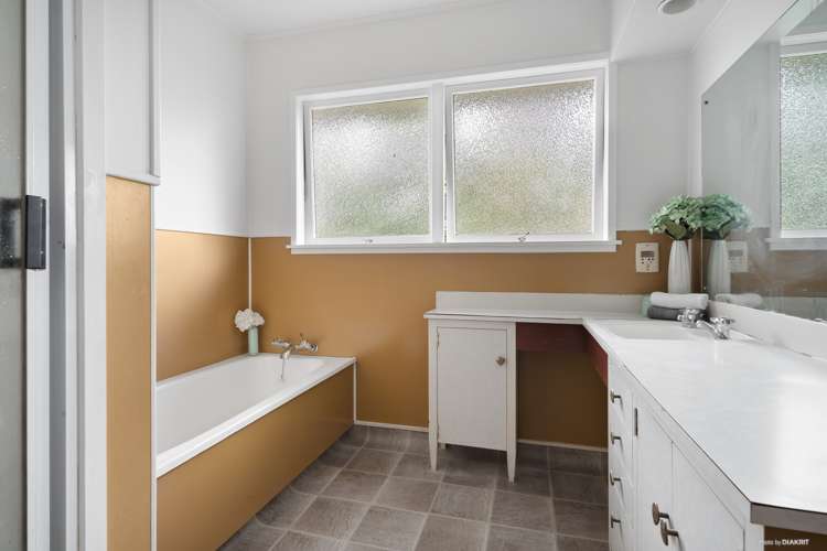 20 Covil Avenue Te Atatu South_6