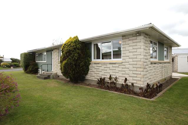 33 Folkestone Drive Flaxmere_1