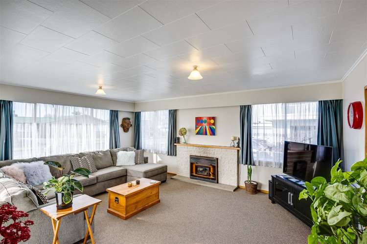 23 Laurent Place Greenmeadows_5