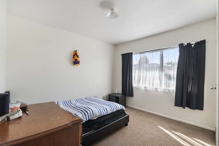 13a Youngs Road Papakura_6