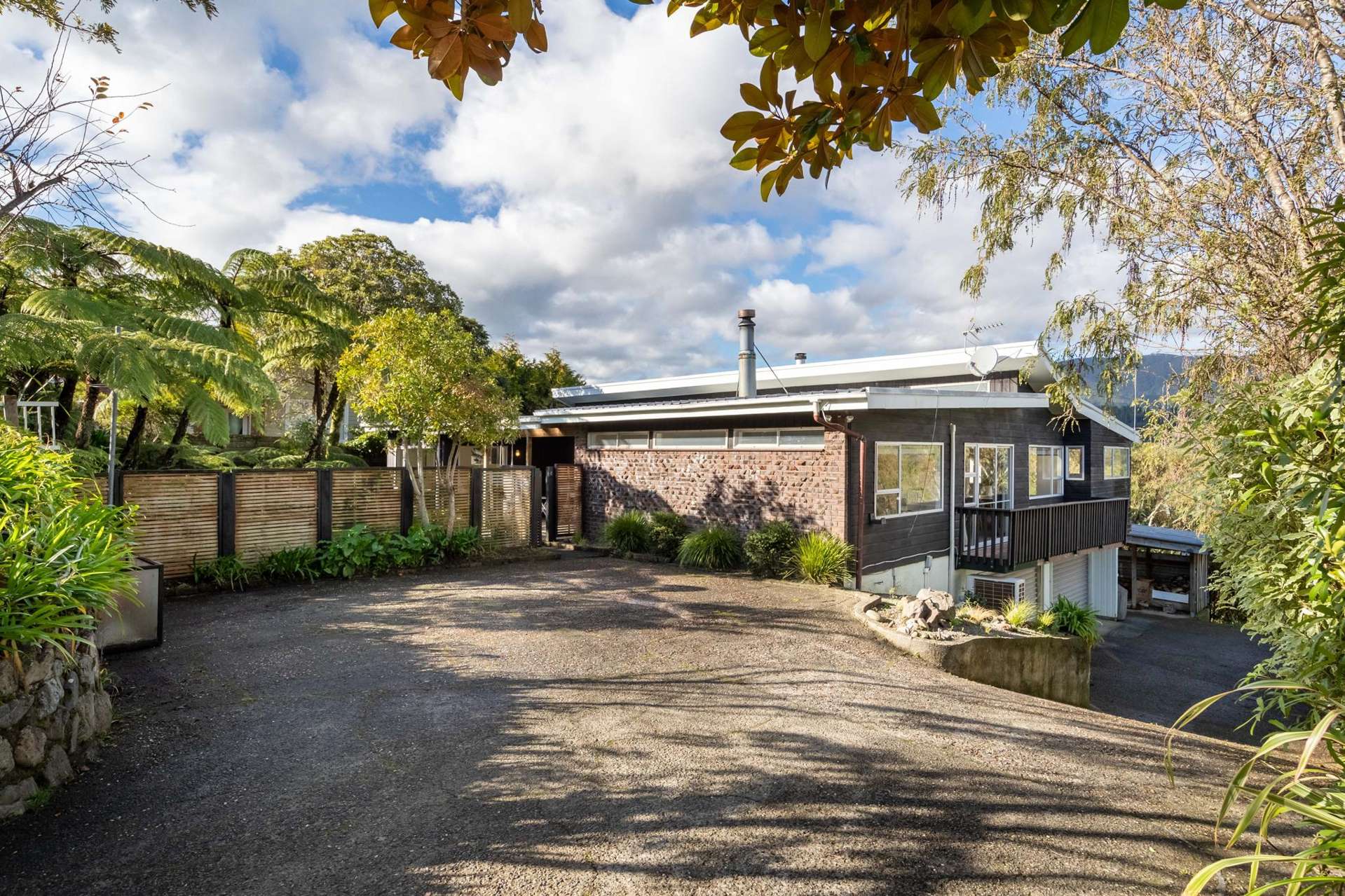 14 Alleyne Court Brown Owl_0