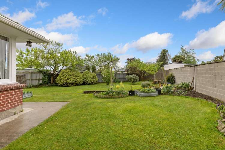 11 Logie Place Bromley_17