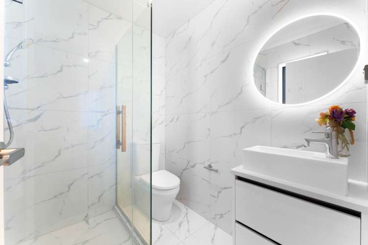 17 Kahui Parade Karaka_9