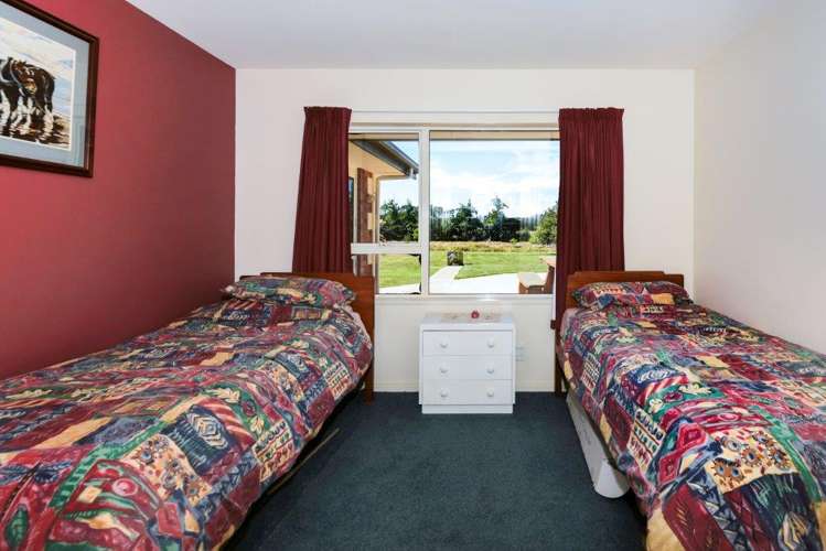 247 The Lake Road Leeston_16