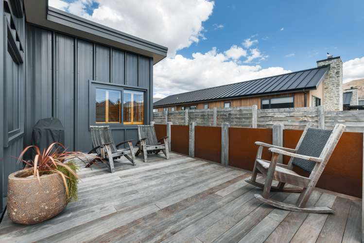 8 Campbell Road Wanaka_15