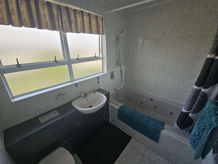 32 Tatariki Street Papakura_9