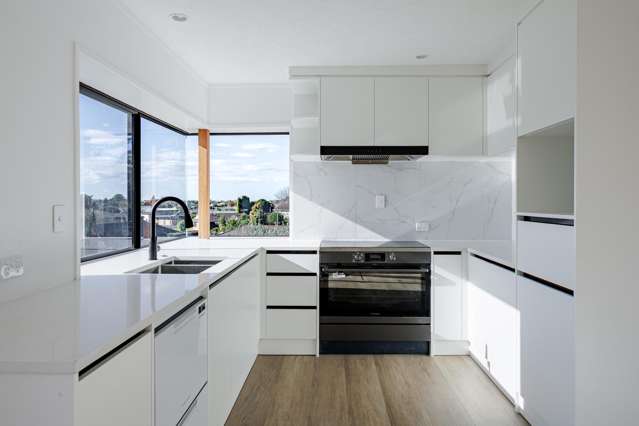16 Kokako Place Taradale_1