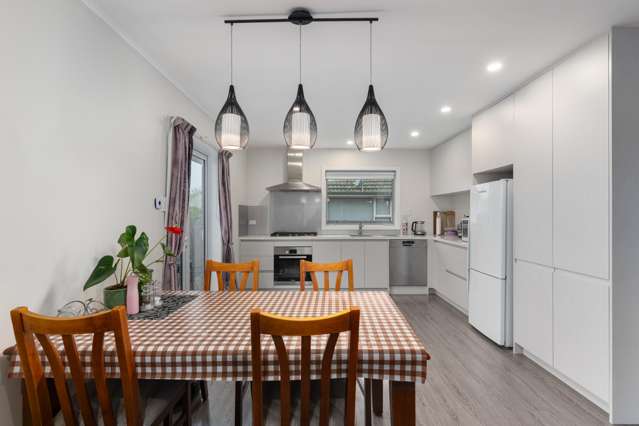 8 Haslett Place Upper Riccarton_1