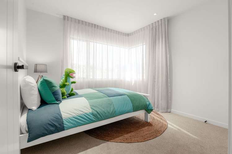 27 Kauri Point Drive Rototuna North_25