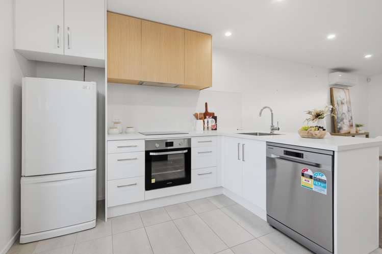 6/38 Wellington Street Phillipstown_2
