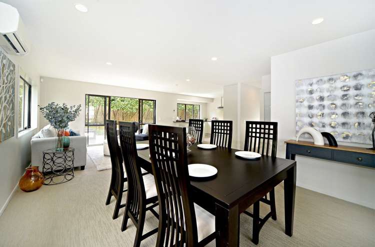 18 Terrasini Drive Flat Bush_14