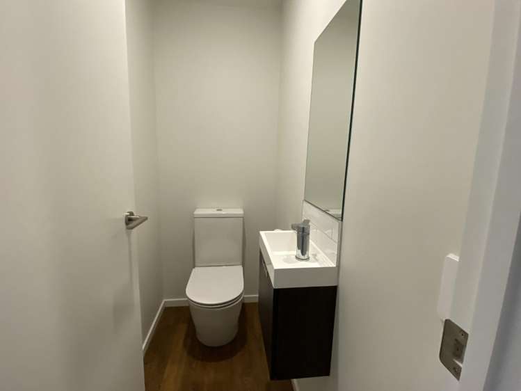 4/94 Cobham Street 10222_2