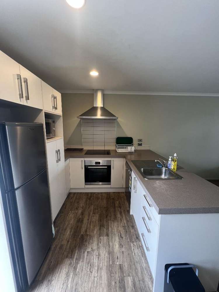 6/173 Knighton Road 1076_1