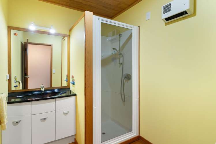 125 Captain Cook Road Cooks Beach_20