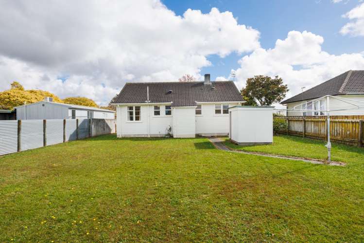 3 McCorkindale Street Feilding_13