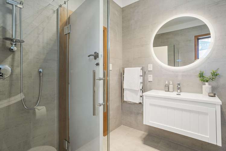 81a Owairaka Avenue Mount Albert_6