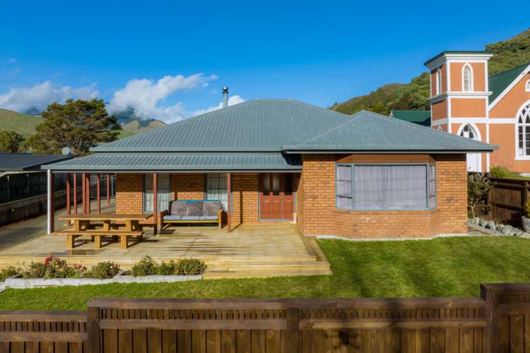 17 Lawrence Street Havelock_24