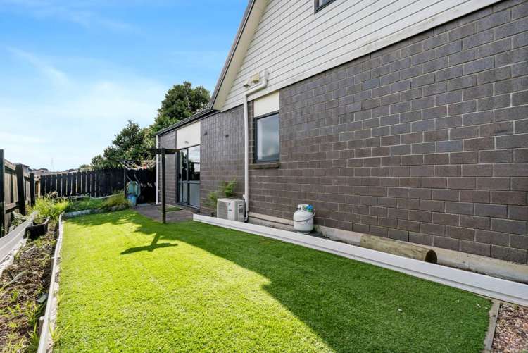 18 Saralee Drive Manurewa_15
