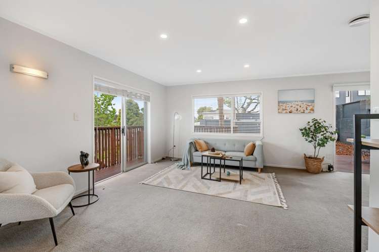 1/34 Bayview Road Glenfield_3