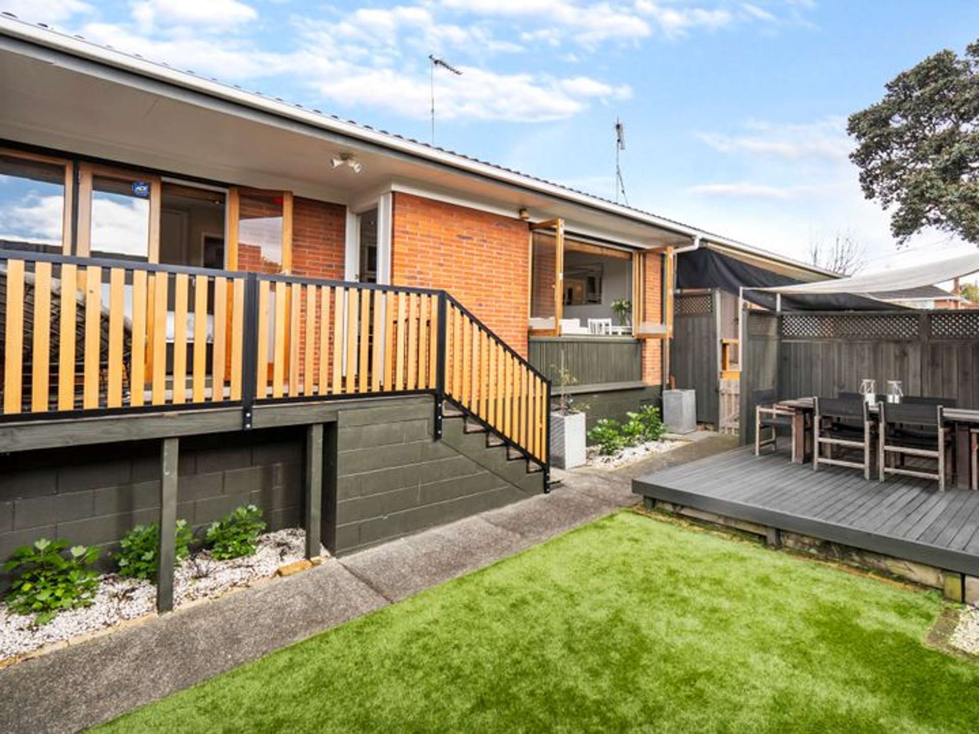 2/130 Barrack Road Mount Wellington_0