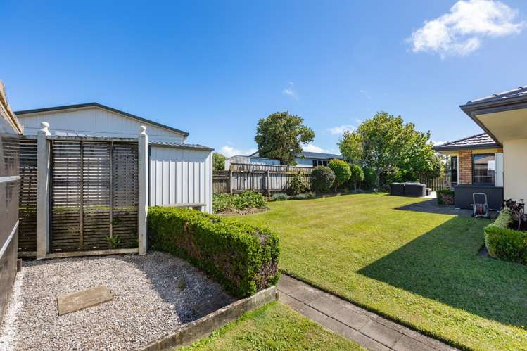 9 Bandon Grove Bell Block_24