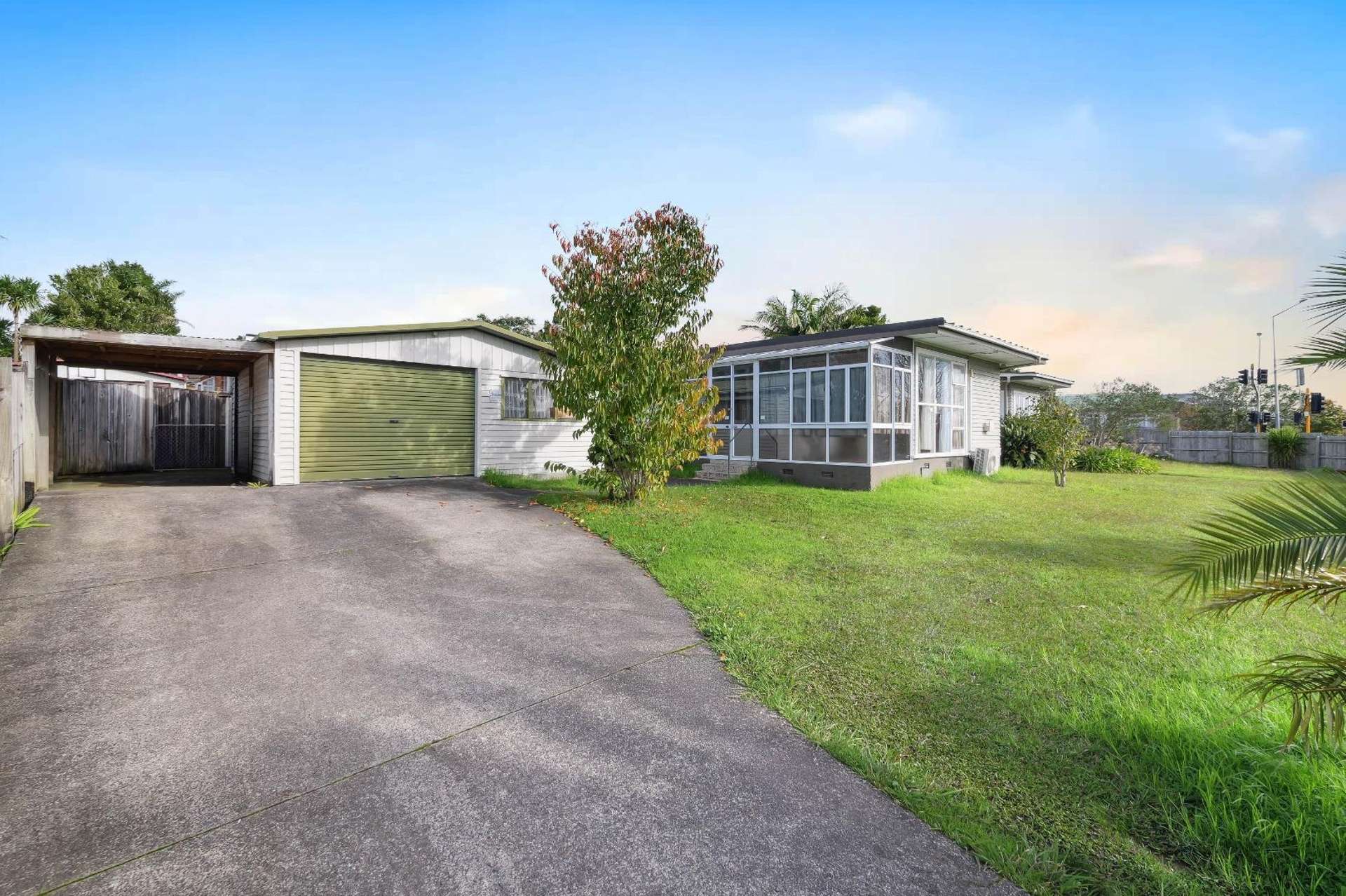 119 Te Atatu Road Te Atatu South_0