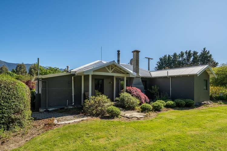 5045 State Highway 63 Wairau Valley_21
