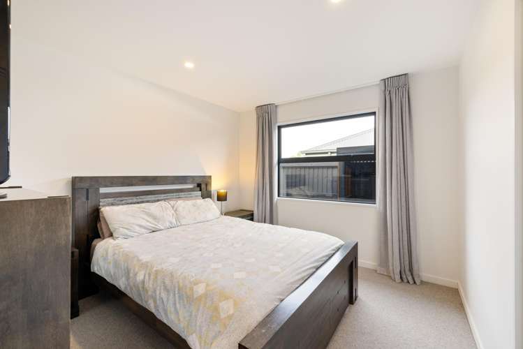 13 Russ Drive Lincoln_18