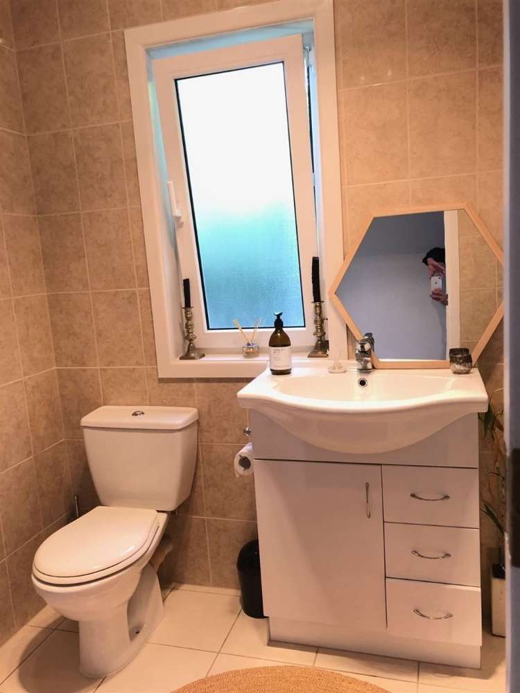 1/84 Rosier Road Glen Eden_13