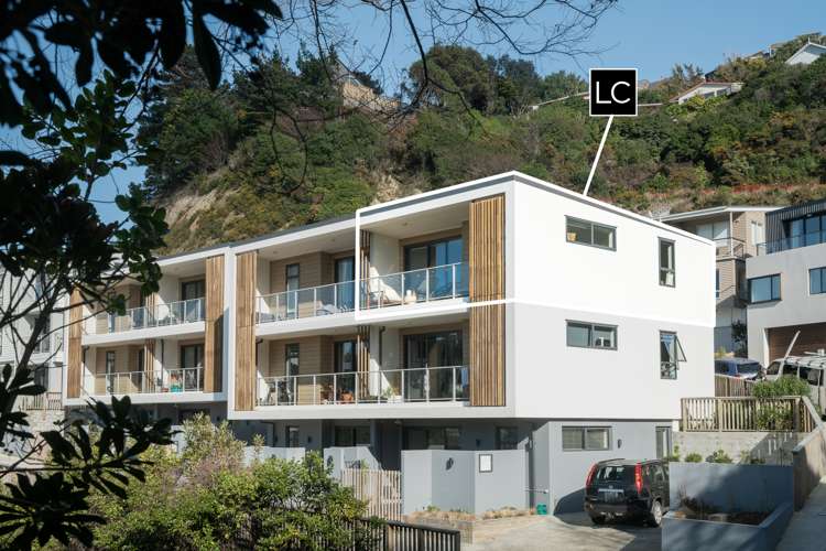 6/63 Tiketike Way Brooklyn_11