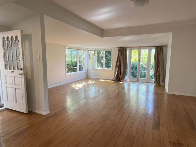 Blockhouse Bay Road Blockhouse Bay_3