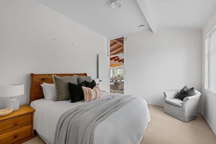 9 Lakeside Drive Orewa_14