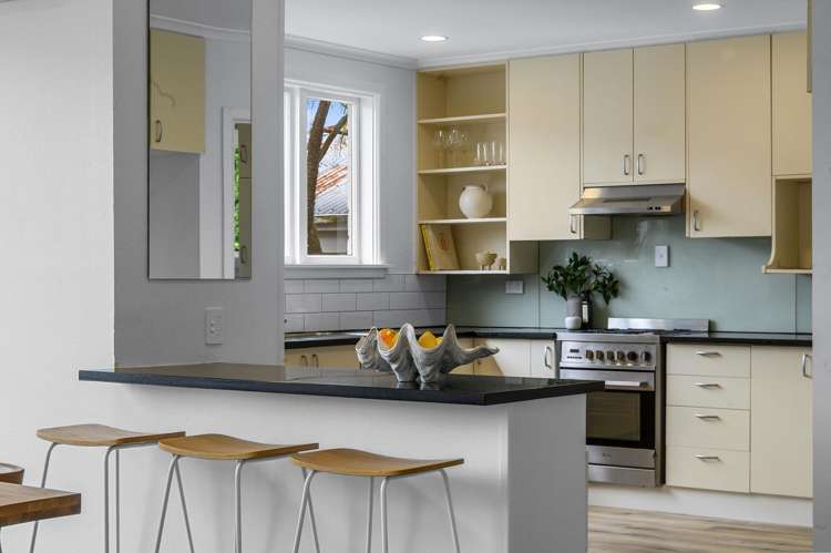 2 Ilfracombe Place_2