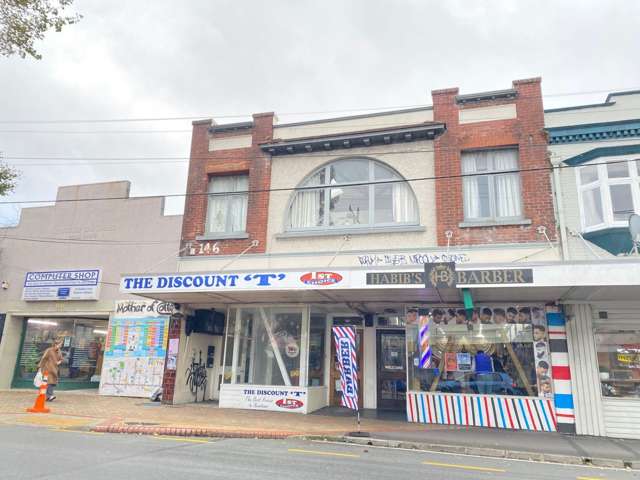 Best Retail Location In Newtown