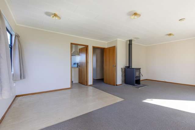 23 Charles Street Takapau_4